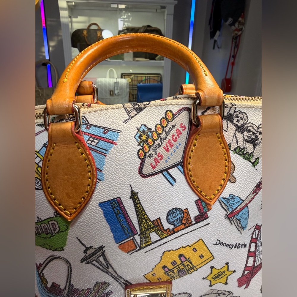 Dooney & Bourke Limited Edition Americana Landmark Travel USA Vintage Satchel - Picture 3 of 6